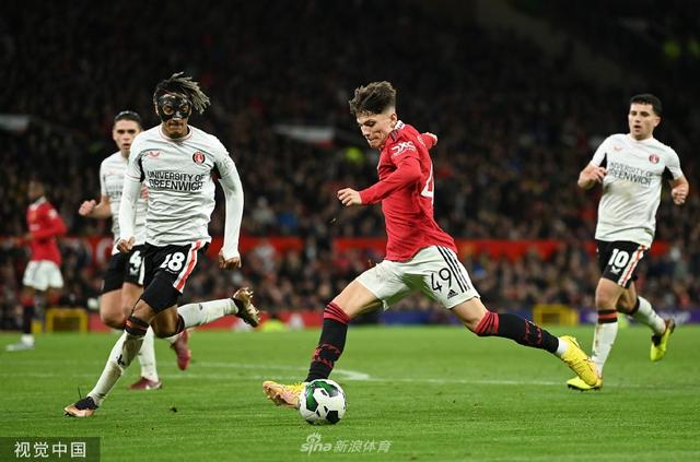 与中国的团 与中国的团